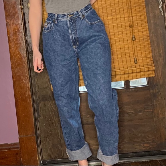 Vintage High Rise Mom Jeans Hand Painted - Picture 2 of 5